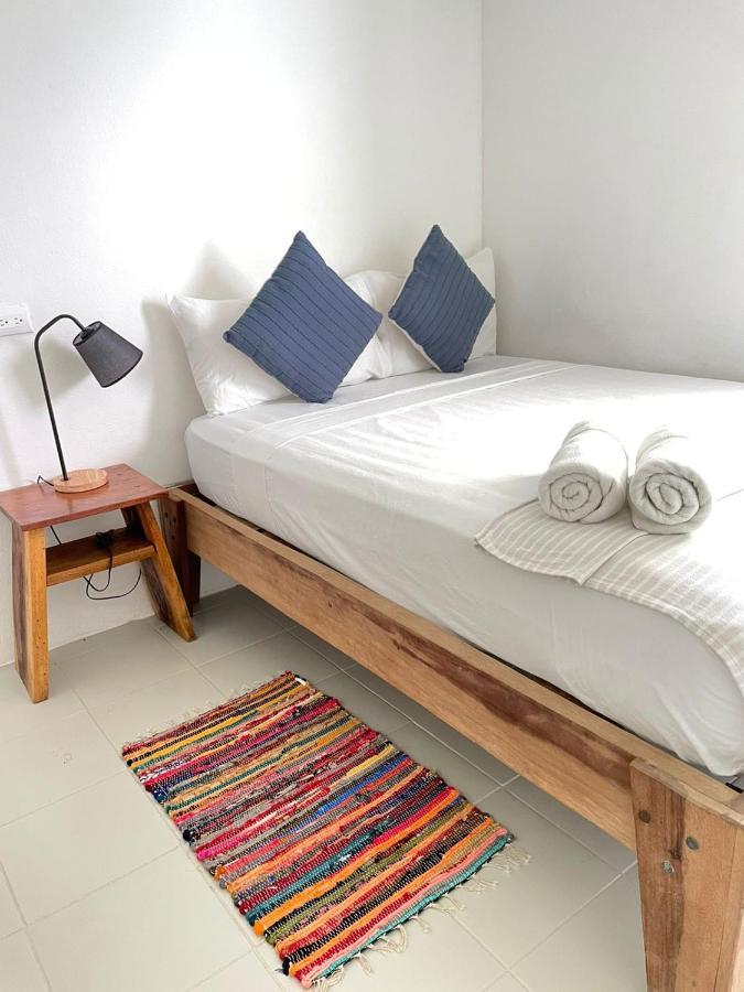Cuatro Vientos Lodge & Apartments - Mal Pais, Costa Rica Playa Santa Teresa  Εξωτερικό φωτογραφία