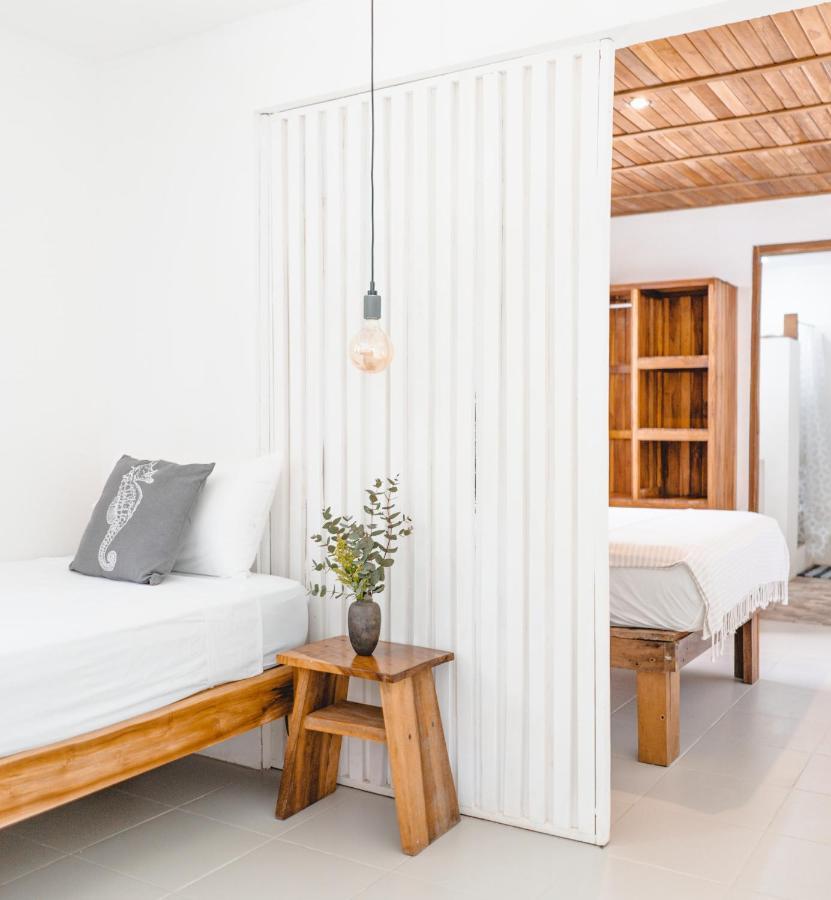 Cuatro Vientos Lodge & Apartments - Mal Pais, Costa Rica Playa Santa Teresa  Εξωτερικό φωτογραφία