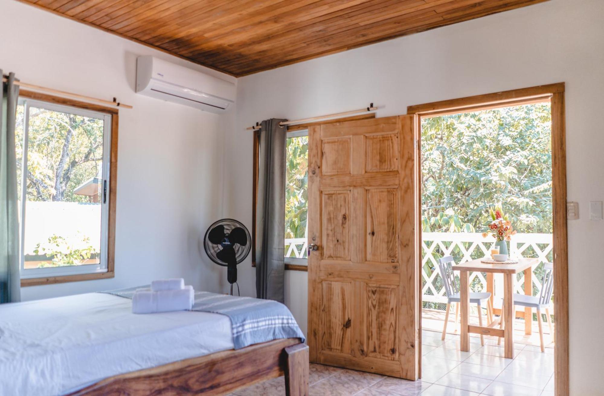 Cuatro Vientos Lodge & Apartments - Mal Pais, Costa Rica Playa Santa Teresa  Δωμάτιο φωτογραφία