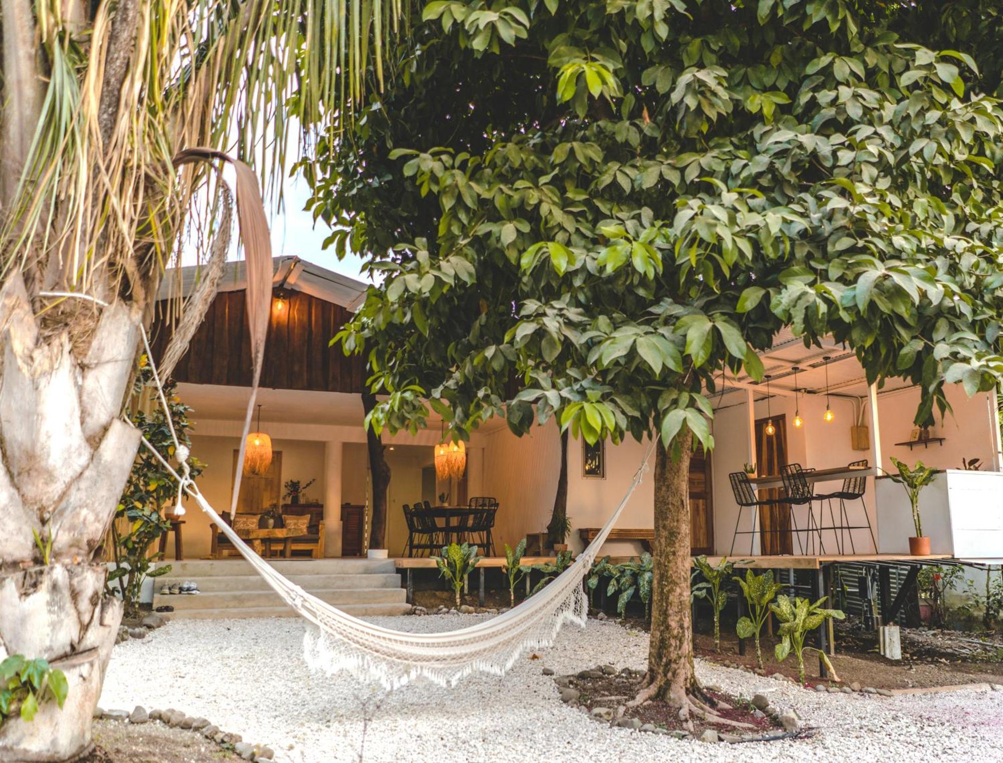 Cuatro Vientos Lodge & Apartments - Mal Pais, Costa Rica Playa Santa Teresa  Εξωτερικό φωτογραφία